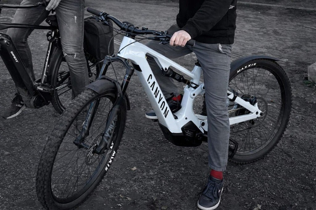 Canyon Spectral:ON CF7 - topstaat - volledige service gehad, Zo goed als nieuw, Schijfrem, Ophalen, Overige merken