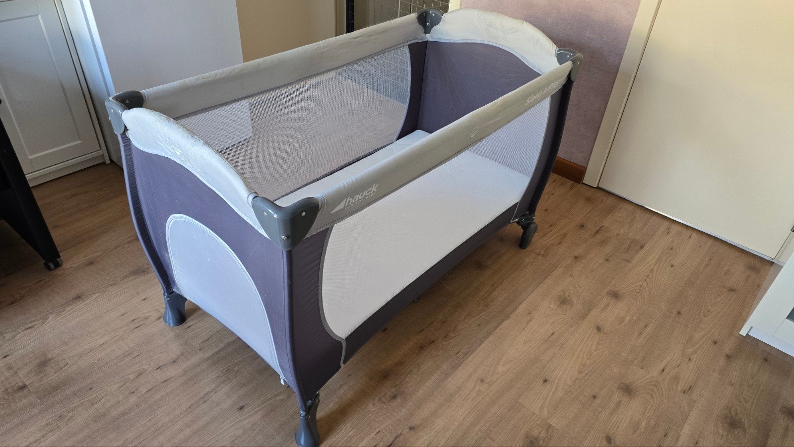 opvouwbed + matrasje, Kinderen en Baby's, Ophalen, Gebruikt, 70 tot 85 cm, Minder dan 140 cm