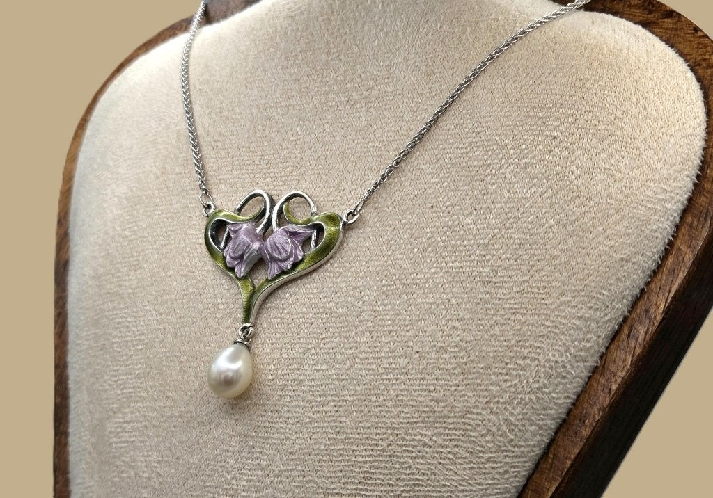 Zilveren Jugendstil emaile tulpenhanger en parel. 2026/451, Handtassen en Accessoires, Kettingen, Nieuw, Ophalen of Verzenden