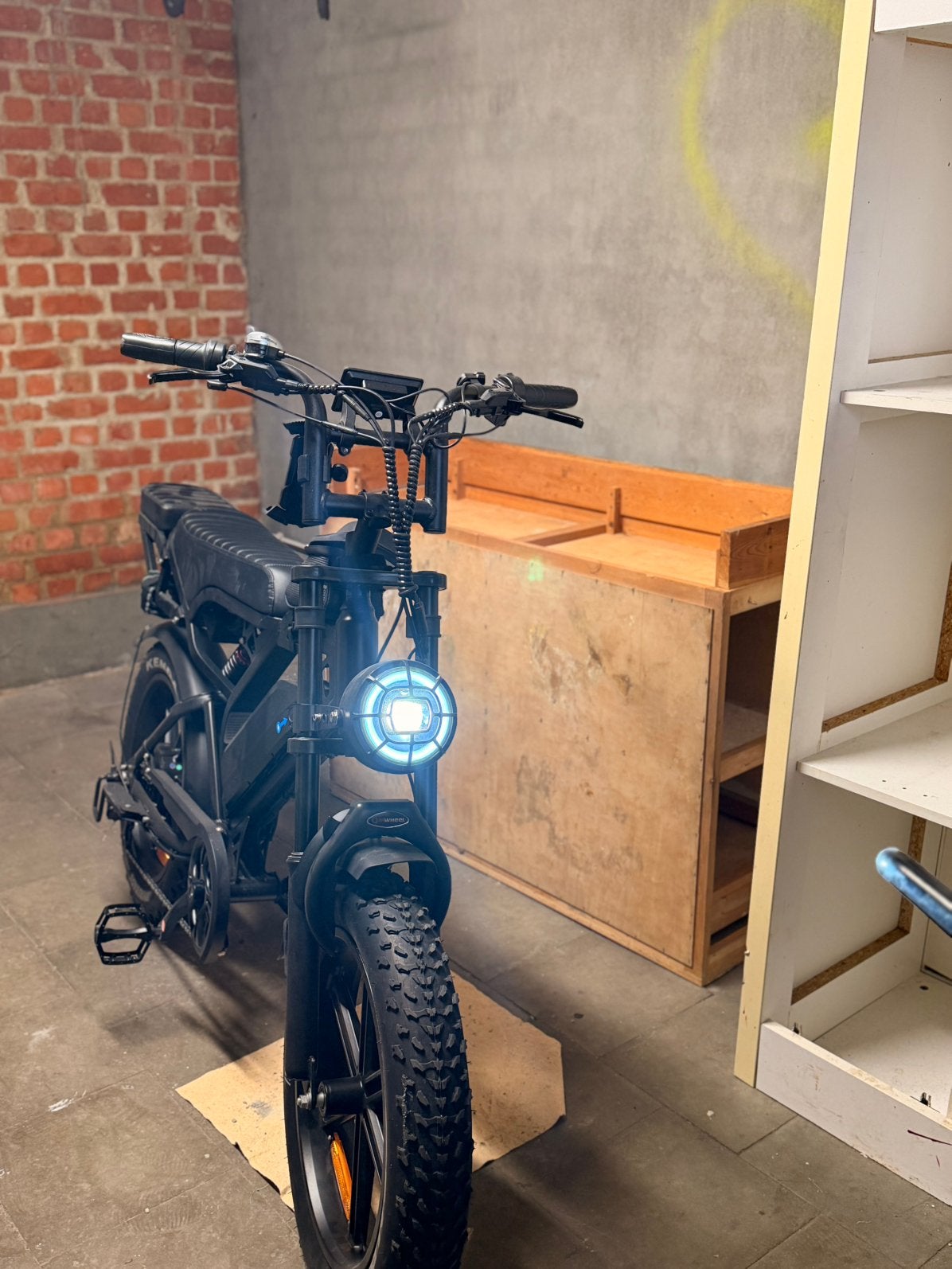 Fatbike v20 pro nieuwe staat 90km gereden nieuw, Vélos & Vélomoteurs, Enlèvement, Comme neuf