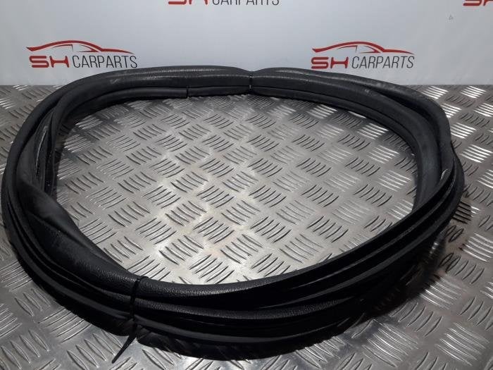 Portierrubber 4Deurs links-achter van een Citroen C3, Gebruikt, -, Ophalen of Verzenden, -