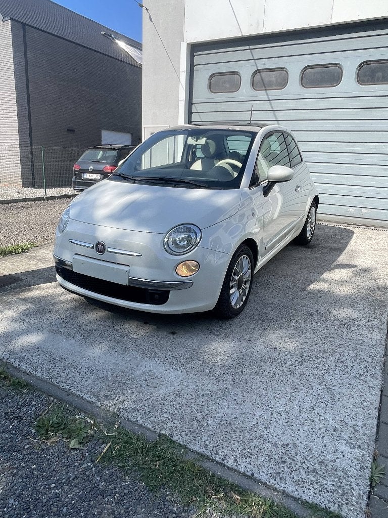 Een prachtige en goed onderhouden Fiat 500 van 2014, 1242 cc, 4 cilinders, Wit, Overige kleuren