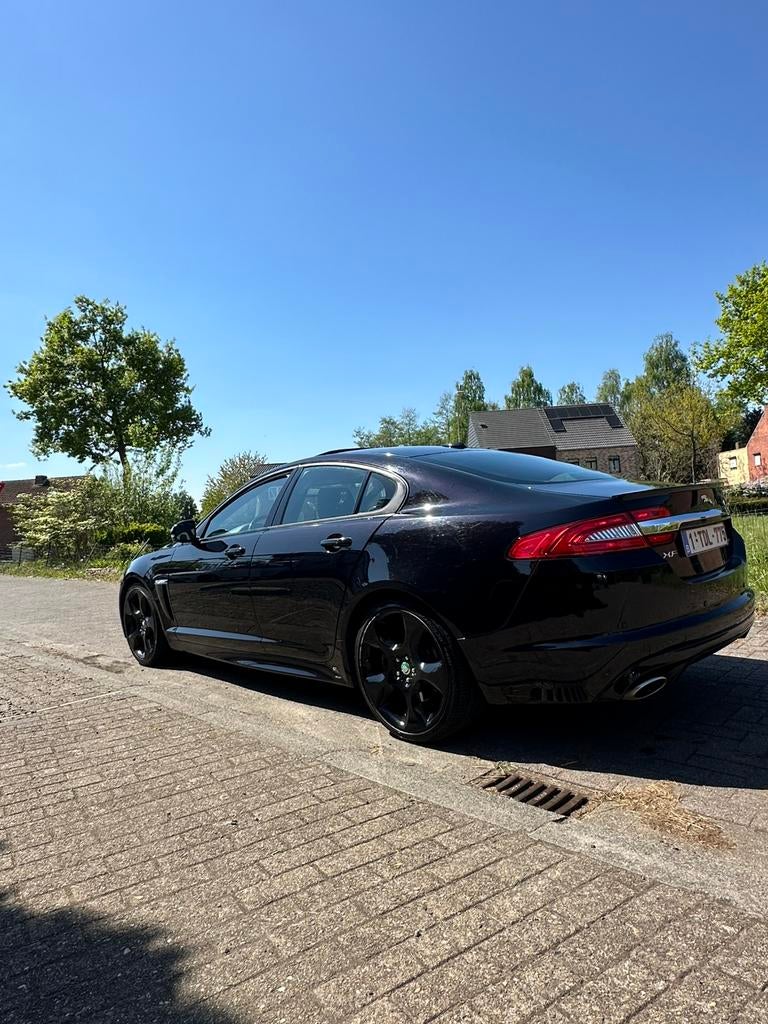 Jaguar xf 3.0ds in heel goede staat gekeurd, Auto's, Jaguar, Automaat, Euro 5, Achterwielaandrijving, Zwart