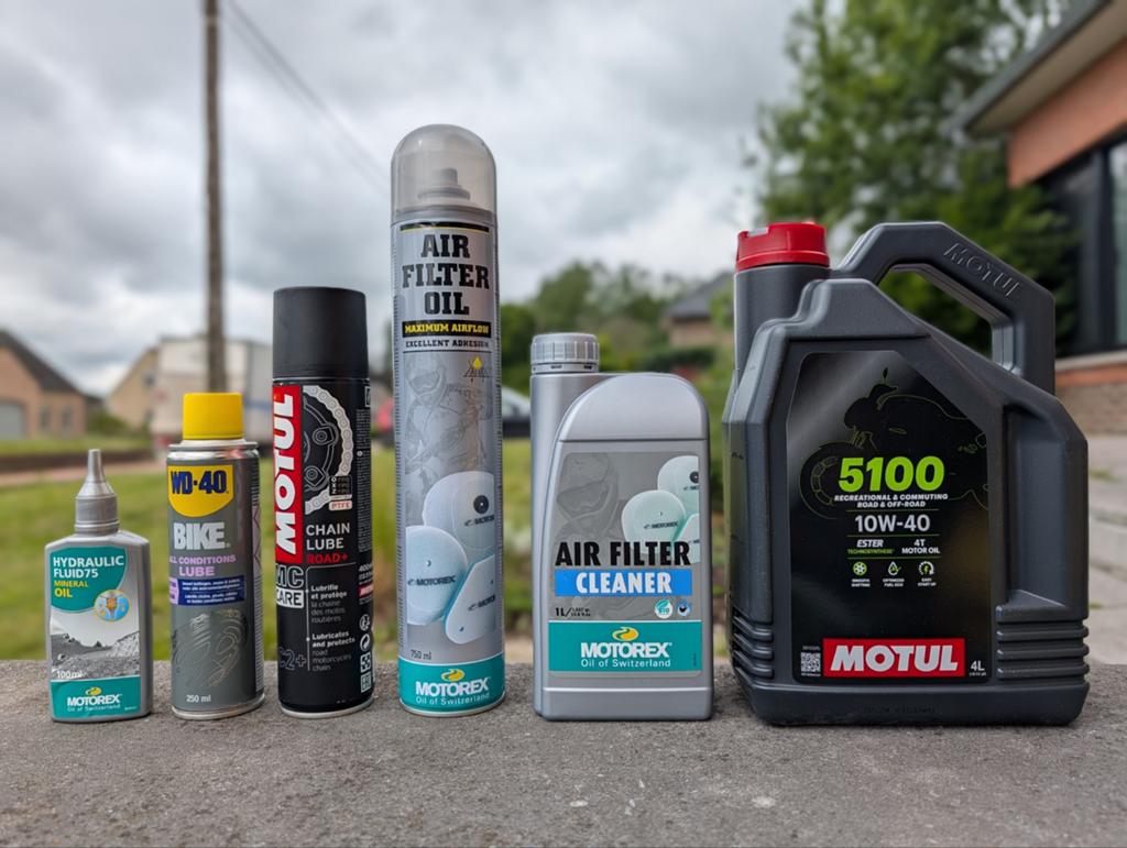 Divers motoronderhoud pakket (Motul, Motorex, WD-40), Ophalen