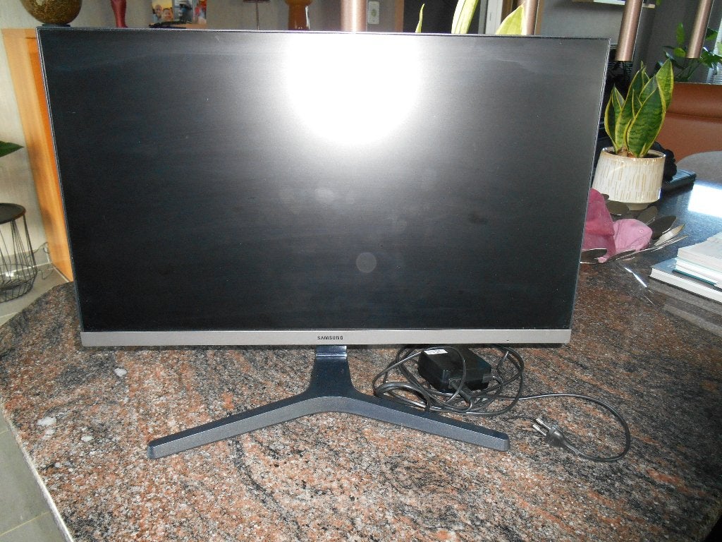 24" FHD monitor SAMSUNG & AOC, Ophalen of Verzenden, DisplayPort