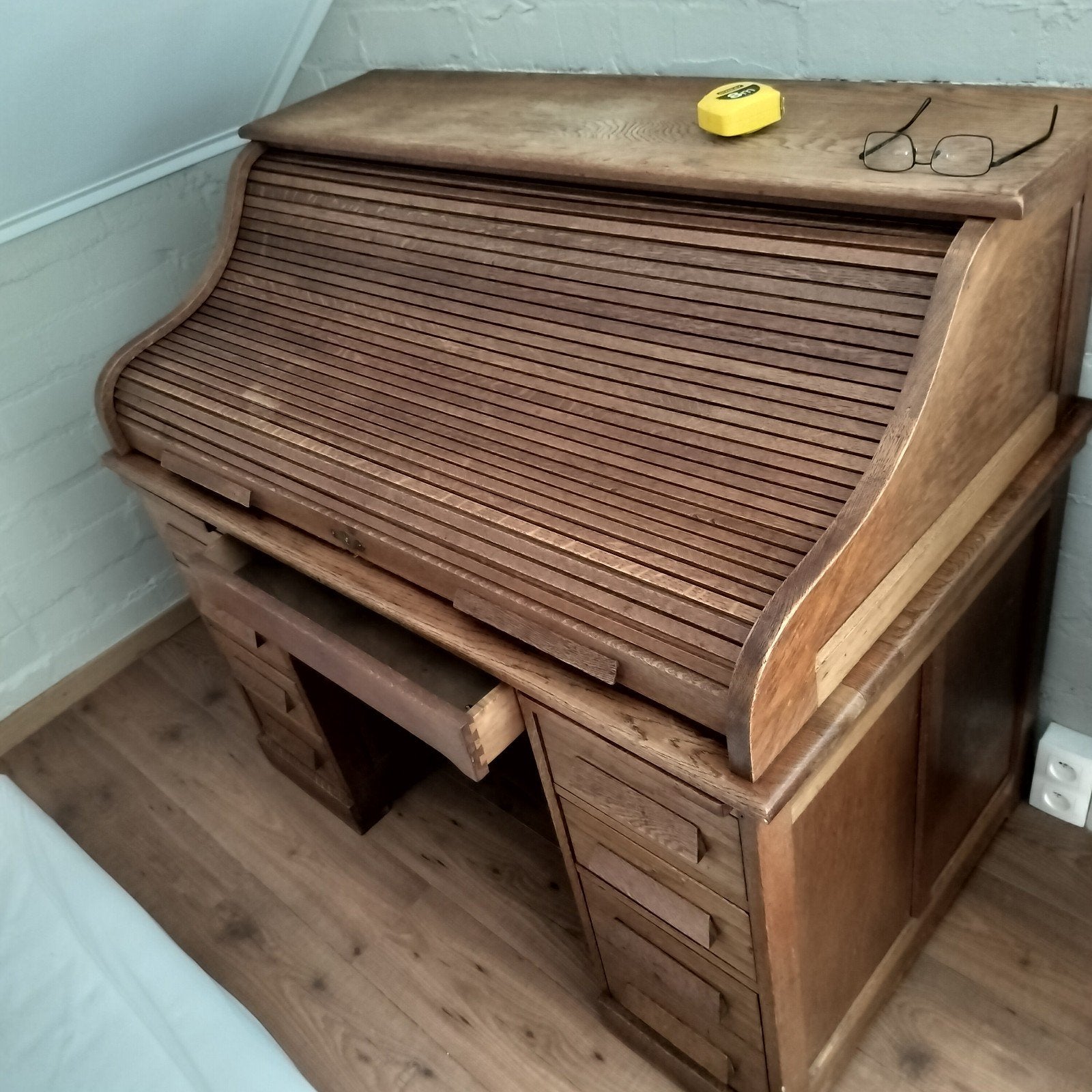 Beau bureau en chêne avec volet., Maison & Meubles, Armoires | Secrétaires, Enlèvement