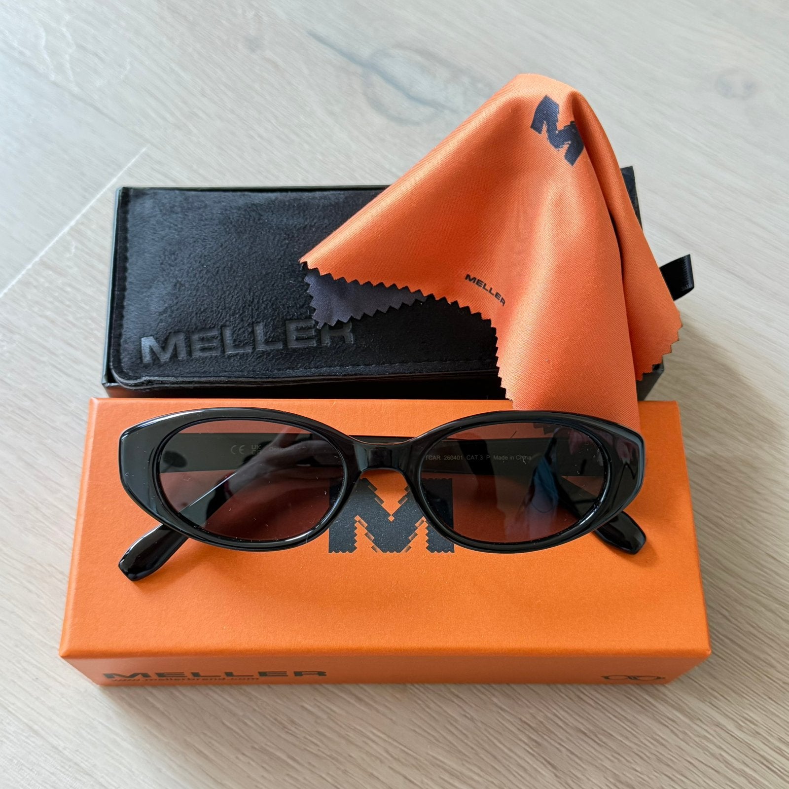 Meller - Zina All Black - nouveau, Autres marques, Enlèvement ou Envoi, Comme neuf, Lunettes de soleil