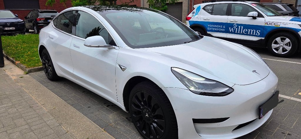 Tesla Model 3 Standard Range Plus-2020-excl BTW (aftrekbaar), Auto's, Automaat, 4 deurs, Achterwielaandrijving, Wit