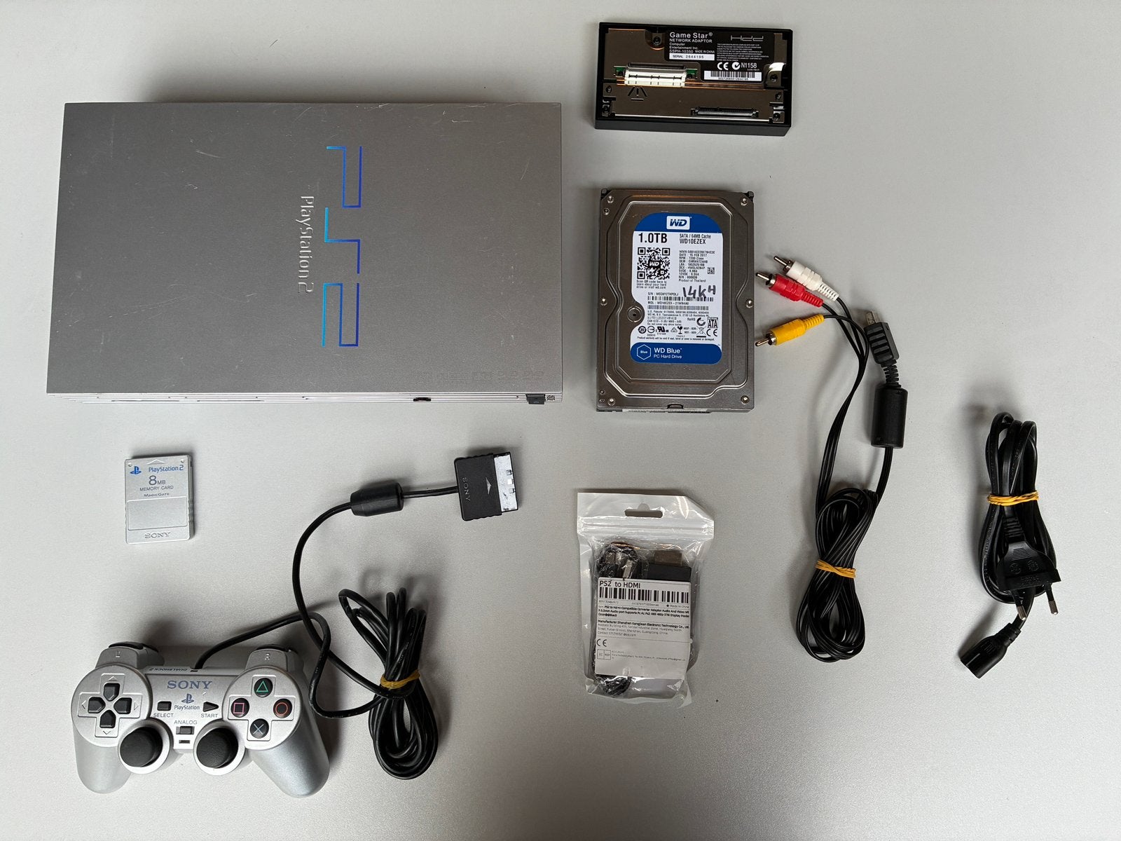PlayStation 2 Phat met 1TB HDD, controller etc, Ophalen of Verzenden, Zo goed als nieuw