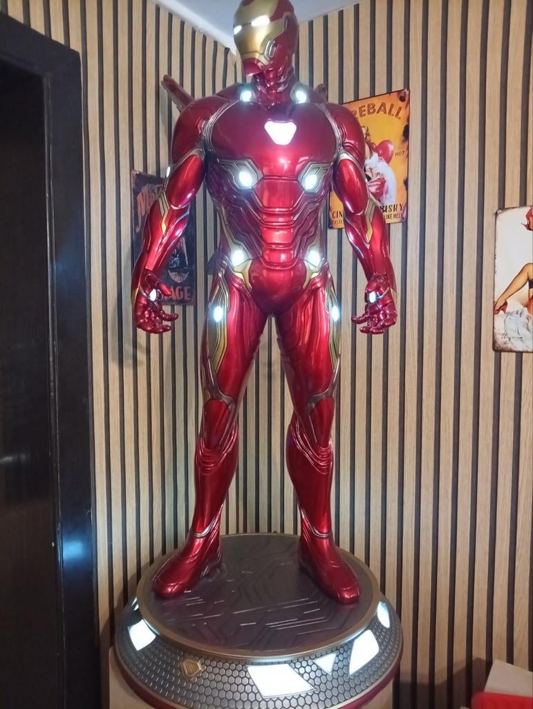 Iron man métal et resine 1/2, Enlèvement