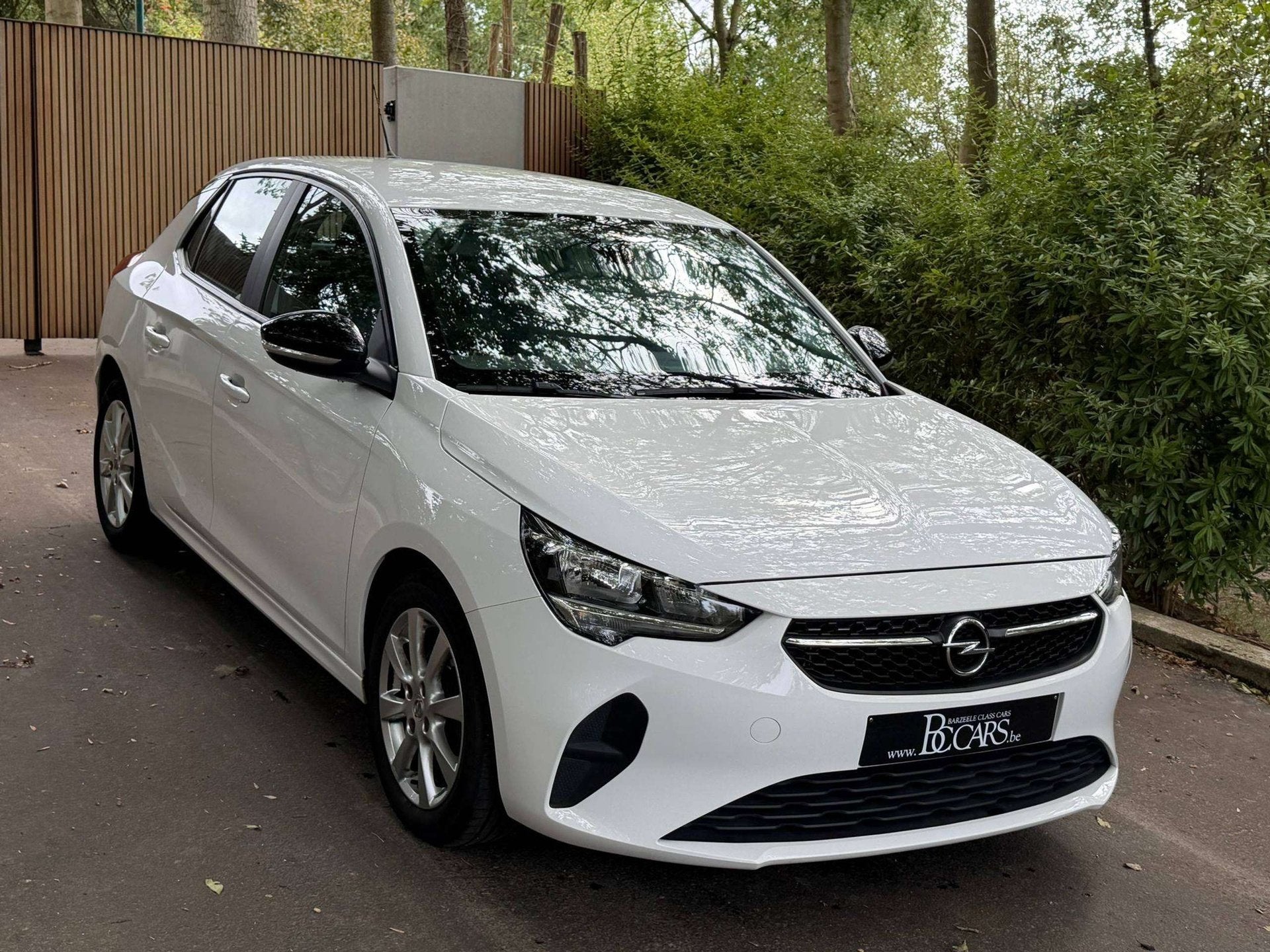 Opel Corsa Corsa 1.2 Navi-Carplay-Camera-PDC-BT-1ste Eigenaa, Auto's, Opel, Dealer onderhouden, Gebruikt, 1199 cc, Wit