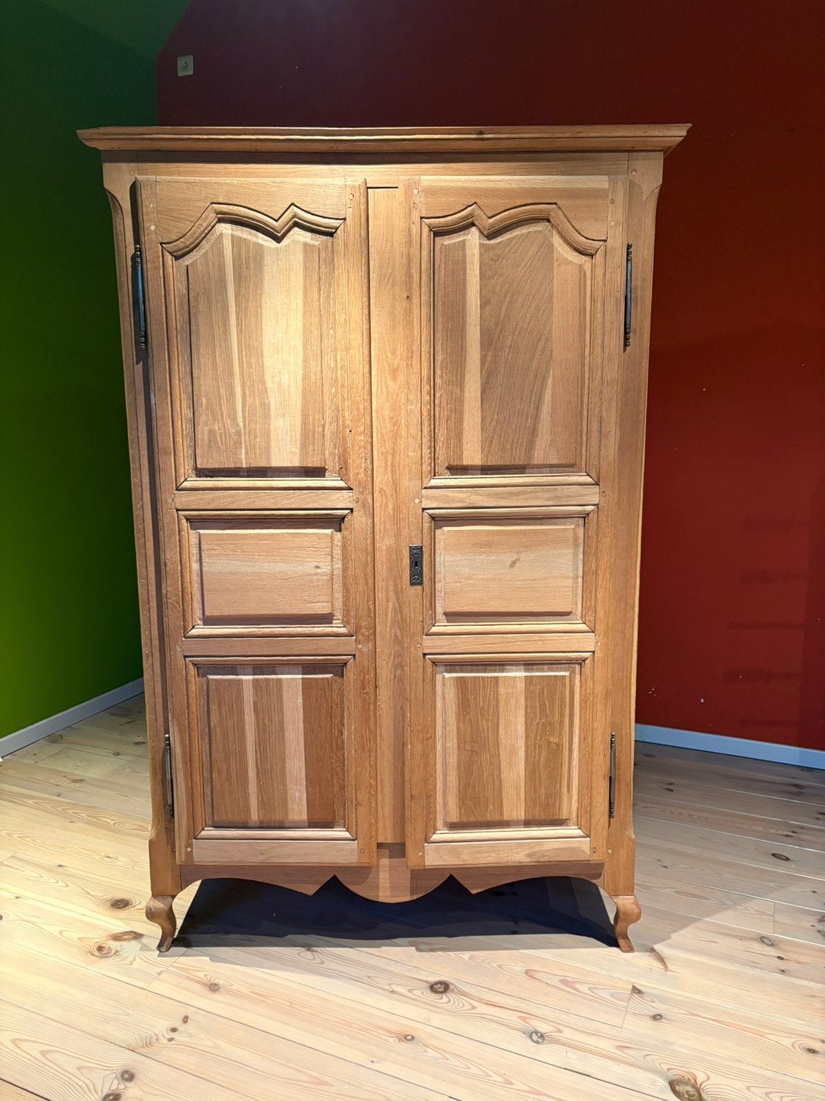 Vintage massief houten kast / linnenkast – landelijke stijl, Antiek en Kunst, Antiek | Meubels | Kasten, Ophalen