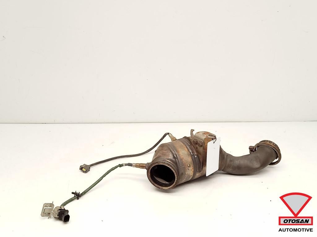 Mercedes C E Klasse W204 180 200 Katalysator A2044904356 008, Gebruikt, Mercedes-Benz AG, Mercedes-Benz, Mercedesstrasse 120
70372  Stuttgart, DE
