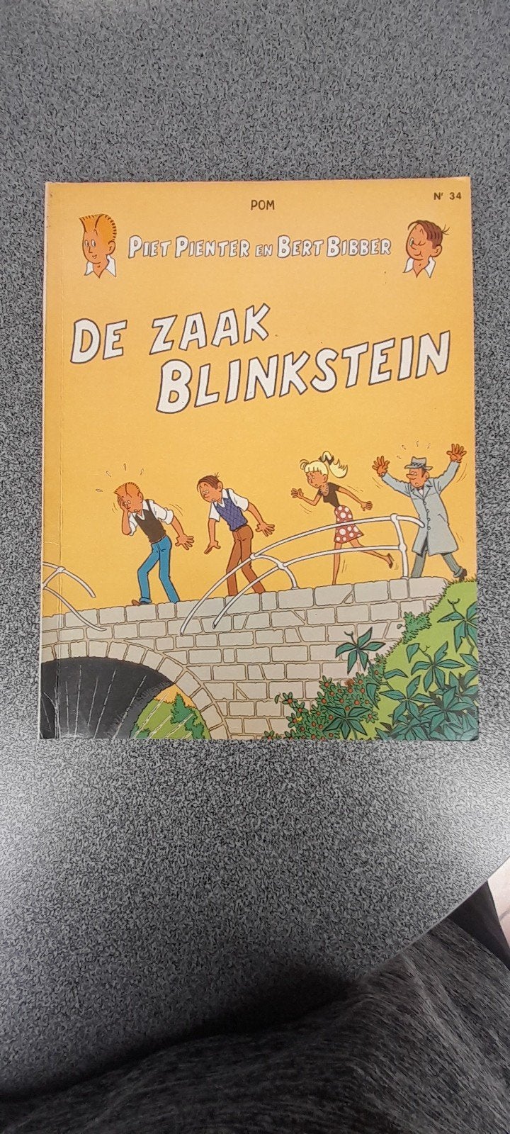 Piet pienter en Bert Bibber - de zaak Blinkstein  1e druk, Boeken, POM, Ophalen, Gelezen, Eén comic