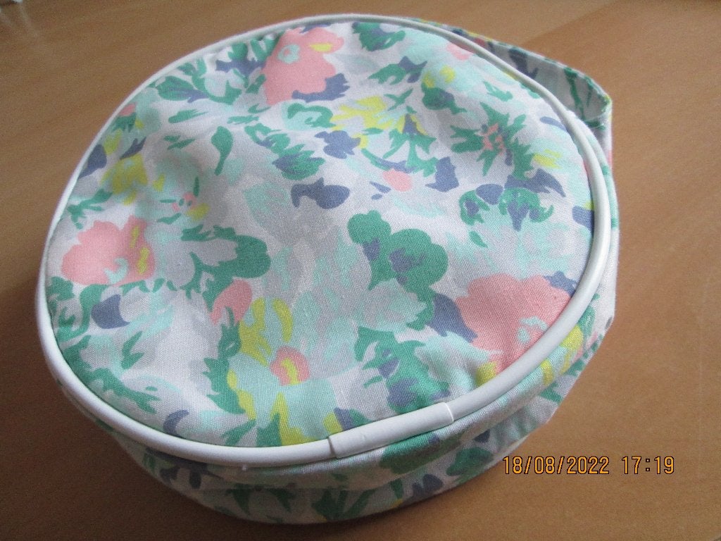 Trousse de maquillage ronde à fleurs, Ophalen, Zo goed als nieuw, Groen, Heer of Dame