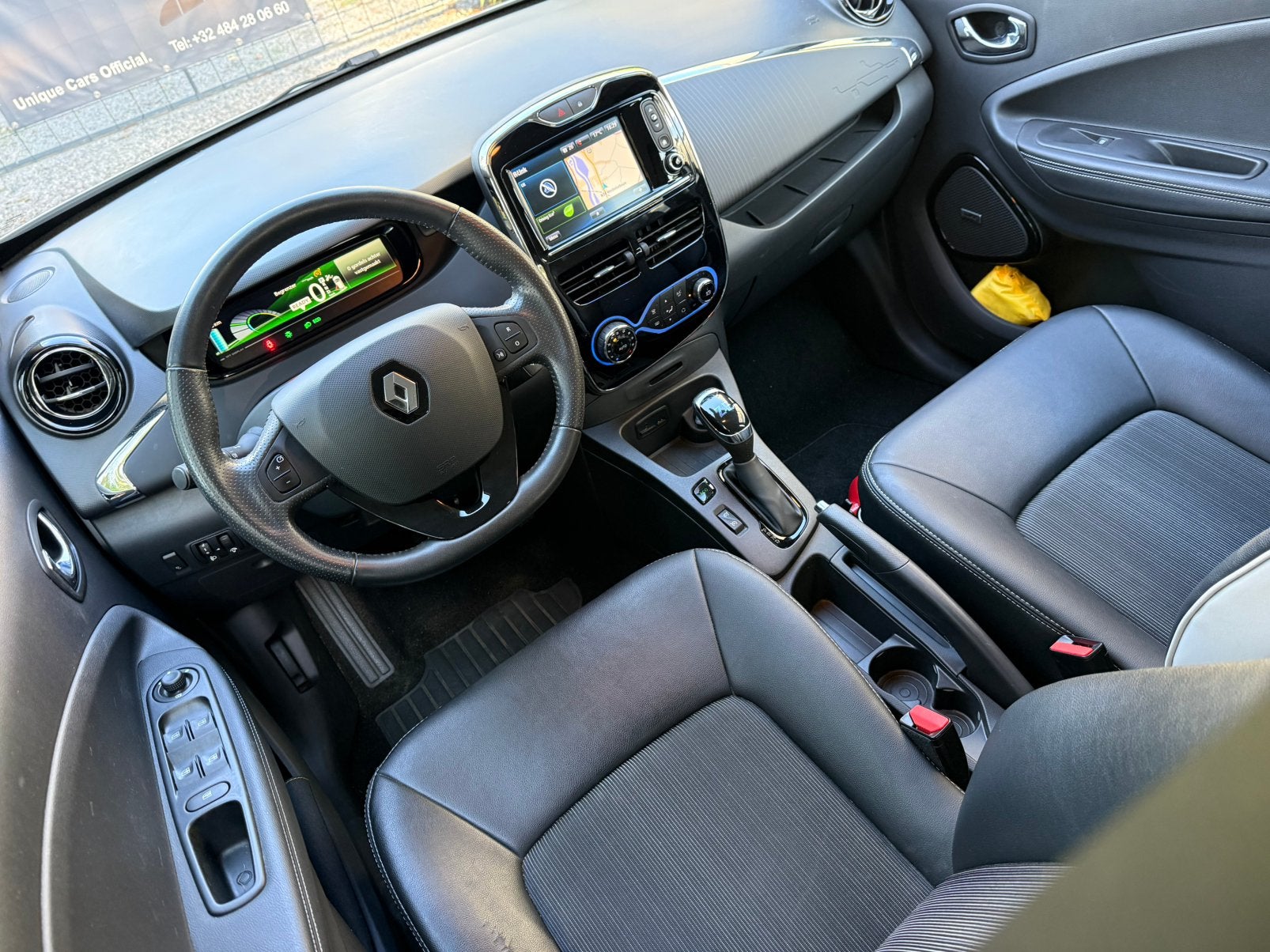 Renault Zoë Full Elektrisch Bose Edition 49.000KM - 2019, Auto's, Dealer onderhouden, ZOE, Te koop, https://public.car-pass.be/vhr/2efec852-6120-4eaa-b4b3-1909b1ce5321