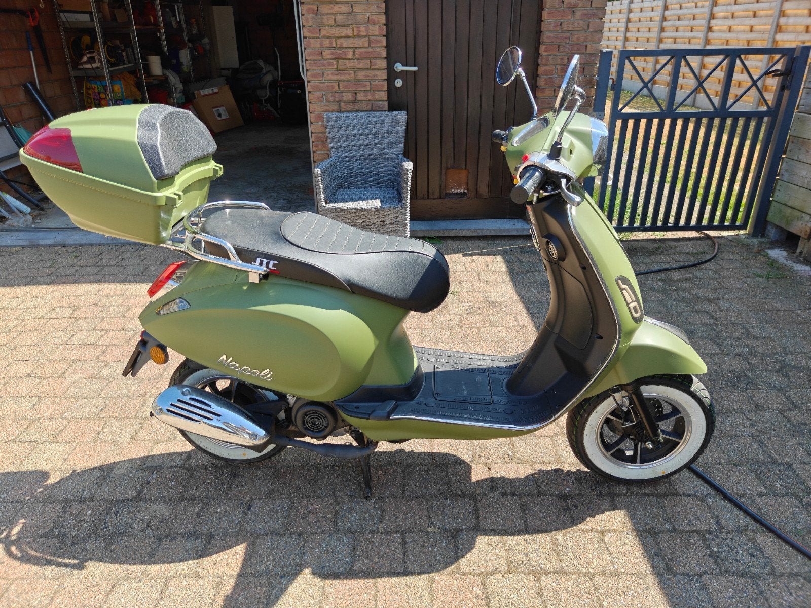 jtc napoli 50 cc B klasse, Ophalen