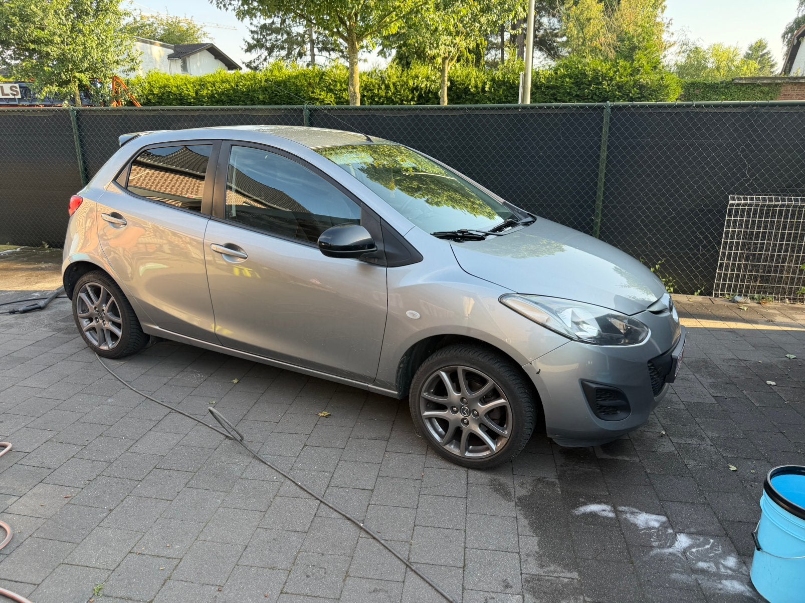 Velgen mazda 2 met zo goed als nieuwe banden, Ophalen