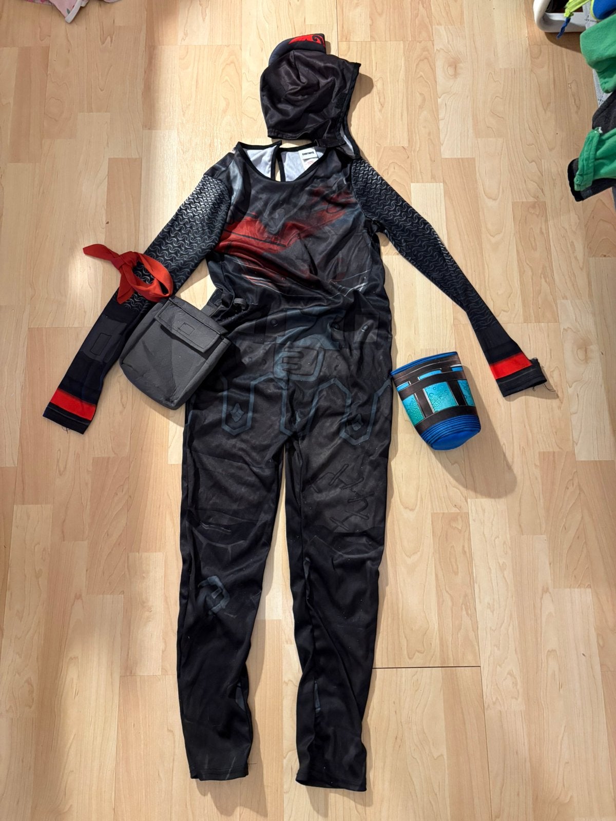 Fortnite Dark Knight-kostuum, Ophalen of Verzenden, Gebruikt, 134 t/m 140, Jongen of Meisje
