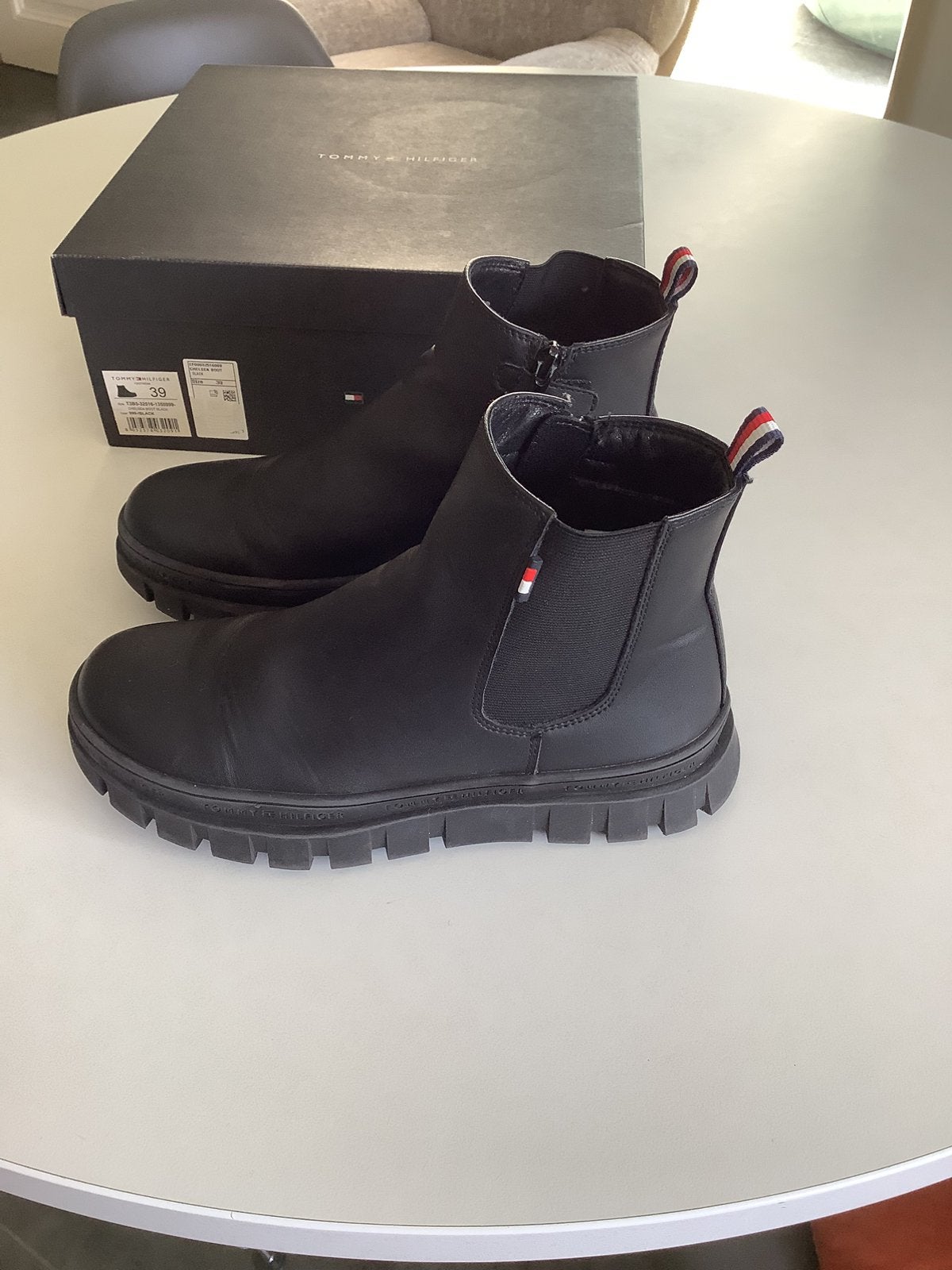 Boots Tommy Hilfiger, Vêtements | Hommes, Chaussures, Enlèvement ou Envoi, Neuf, Bottes