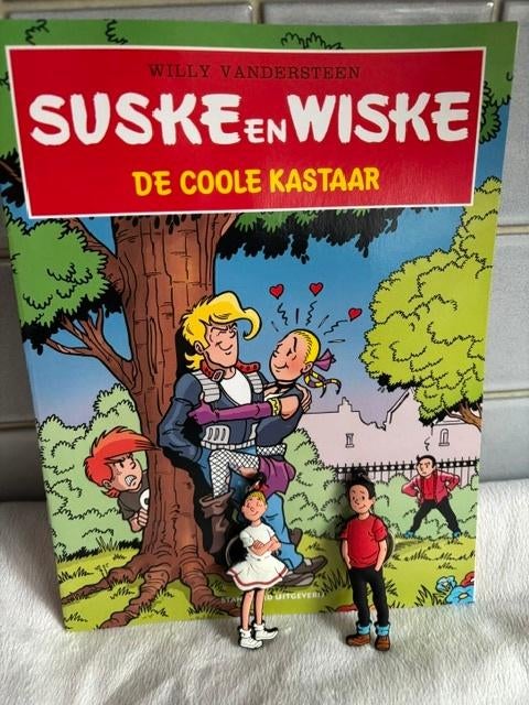 BD Suske & Wiske "De coole kastaar" + 2 porte-clés, Neuf, Willy Vandersteen, Une BD, Enlèvement
