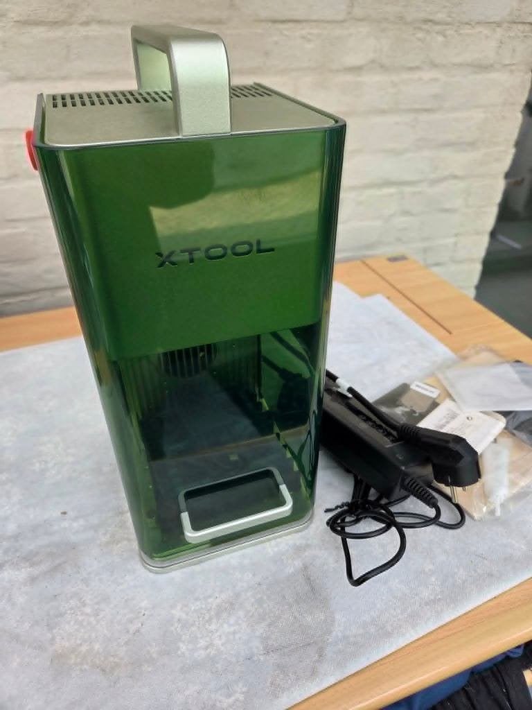 Graveur laser Xtool F1, Enlèvement ou Envoi, Comme neuf
