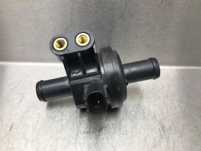 VACUUMPOMP BENZINE Suzuki Vitara (LY / MY) (|13230374|), Gebruikt, Suzuki