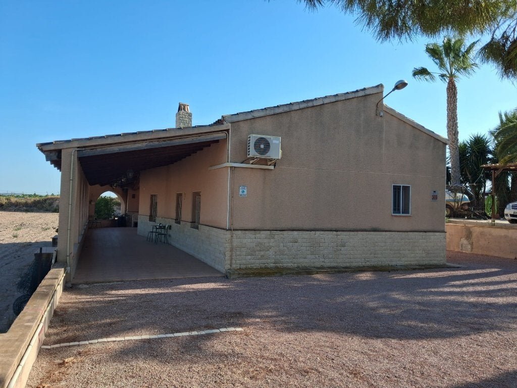 CCM007 - Finca rurale avec 12 000 m² de terrain, 200 m², Maison d'habitation, Campagne, Novelda