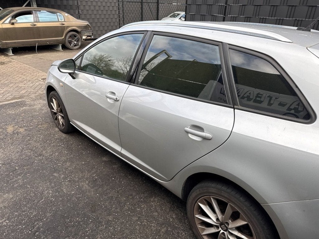 PORTE GAUCHE ARRIÈRE Seat Ibiza ST (6J8) (|6J8833055|), Arrière, Porte, Seat Deutschland GmbH, Service@seat.de