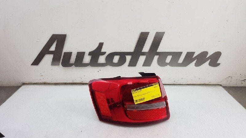 FEU ARRIÈRE GAUCHE Jetta IV (162 / 16A) (|5C6945095H|), Utilisé, Volkswagen