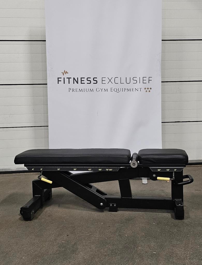 Banc ajustable Technogym Pure Strength — Banc ajustable, Enlèvement, Utilisé, Bras, Autres types