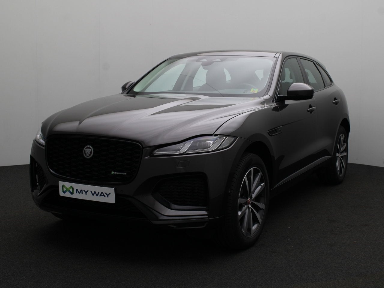 Jaguar F-Pace 2.0 T AWD P250 R-Dynamic S - GPS - Leder - Tre, Autos, Achat, Réception radio numérique, Automatique, F-Pace