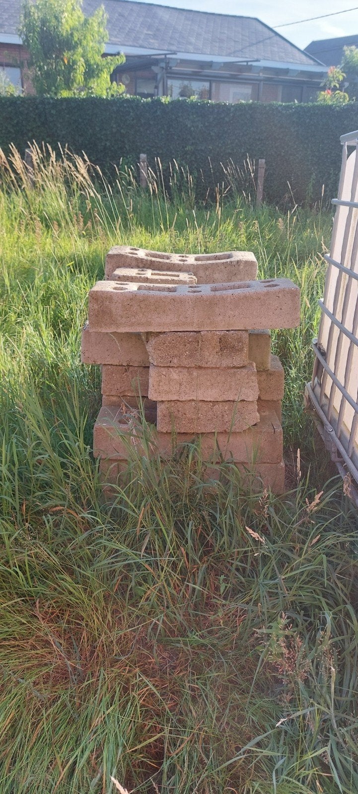 Betonvoeten voor werfhekken, Ophalen