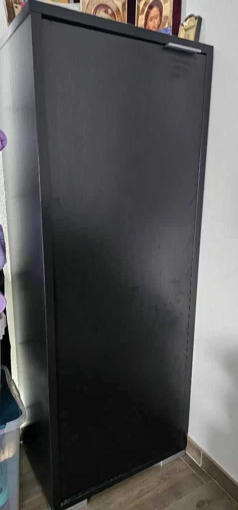Opbergkast / smalle kast – 150 cm hoog – Praktisch & stevig, Ophalen, Zo goed als nieuw
