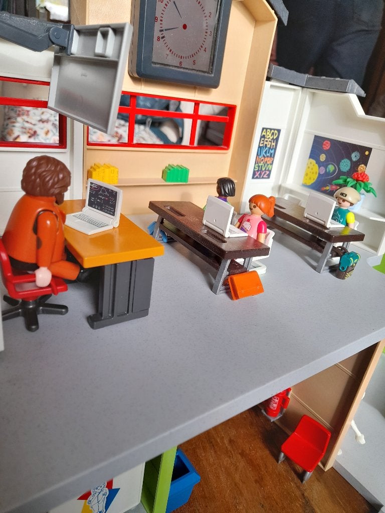 Ecole Playmobil 9453, Utilisé, Autres types, City life, Kit complet