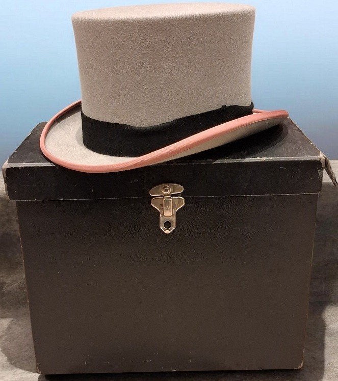 taille 57 (?) Chapeau haut de forme Christy's London., Enlèvement ou Envoi, B, Chapeau, Porté
