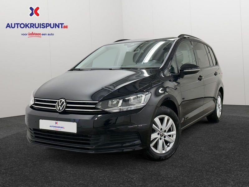 Volkswagen Touran 1.5TSI ACT OPF DSG, https://public.car-pass.be/vhr/4bf218d6-3121-4d62-af9f-b97a093d4790, Zwart, 151 g/km, 5 zetels