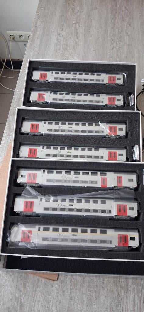 Set de wagon m6 ls models en AC 3 rails  COURANT CONTINUE, Wagon