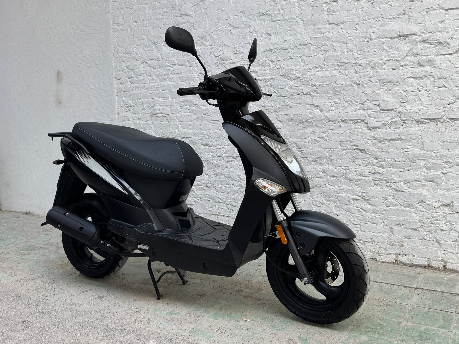 Kymco Agility scooter A klasse - zeer proper - bj 2022, Ophalen, Klasse A (25 km/u), Zo goed als nieuw, 50 cc
