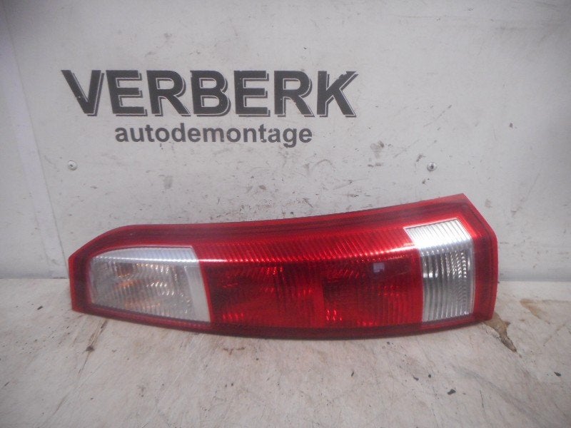 FEU ARRIÈRE DROIT Opel Meriva (A) (93294346), Valeo, Opel, Utilisé, 100, rue de Courcelles
75017  Paris, FR