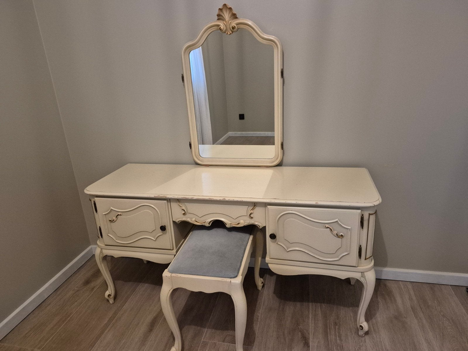 antieke maken up tafel, Huis en Inrichting, Ophalen