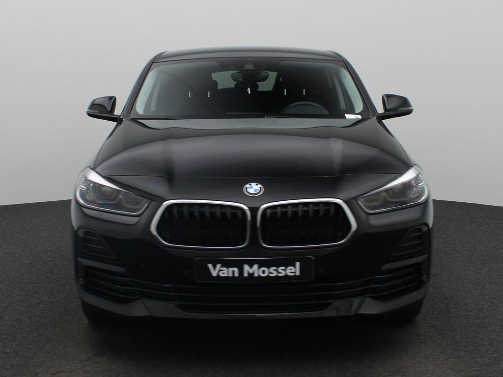 BMW X2 sDrive 16dA ZETELVERWARMING | CAMERA | LEDER | NAVI, Auto's, Gebruikt, 116 pk, Zwart, 1570 kg
