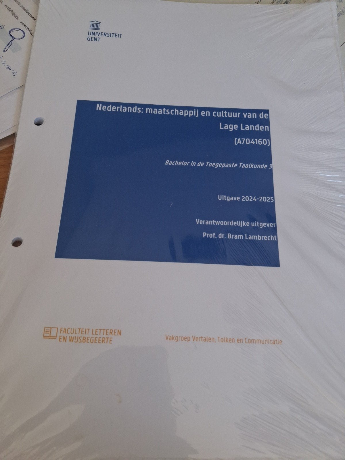 Nederlands , maatschappij en cultuur van de lage landen, Enlèvement, Neuf