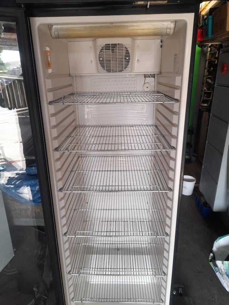 Frigo présentoir, 160 cm ou plus, Sans bac à congélation, Enlèvement, Utilisé