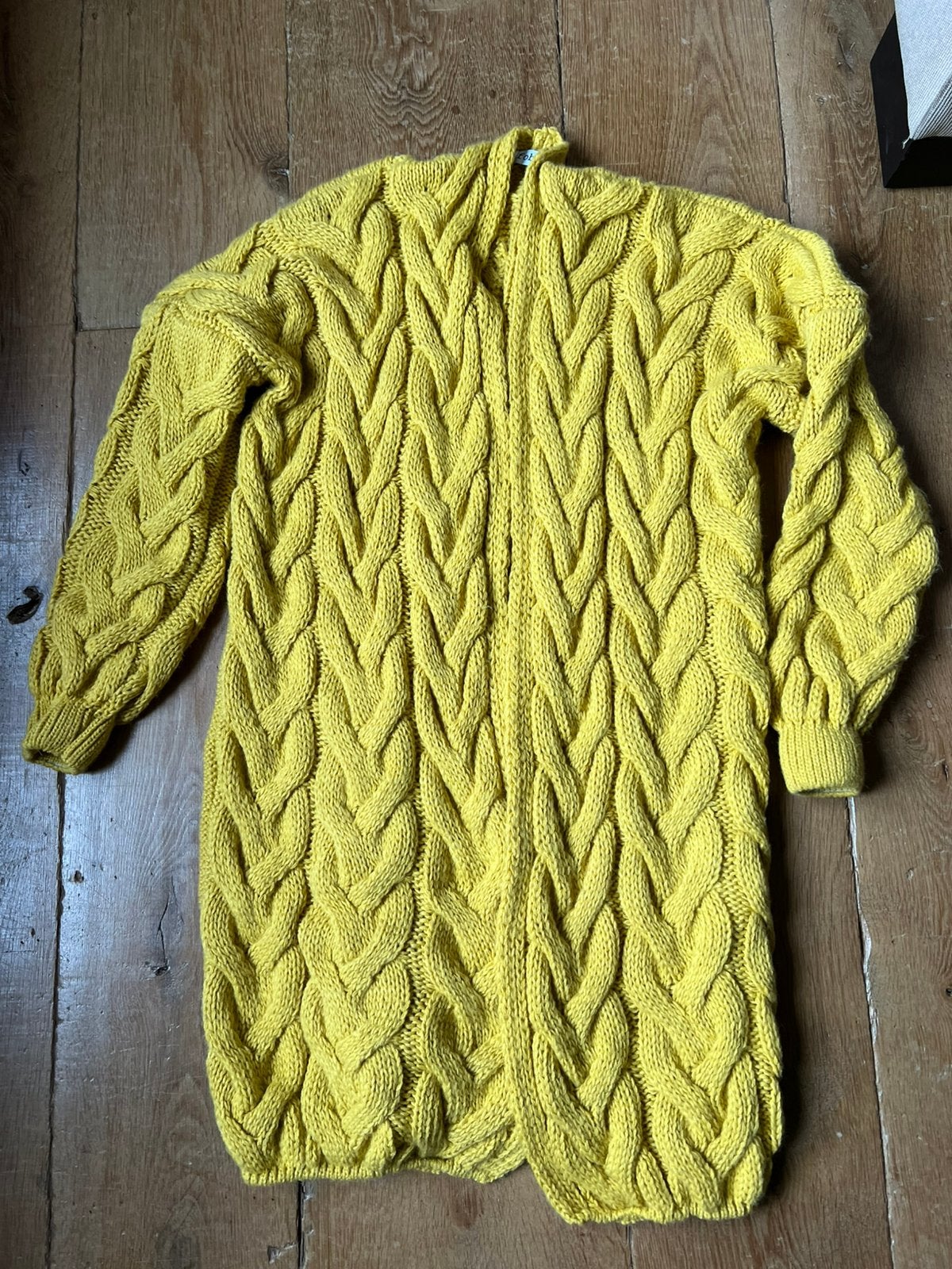 Warme vest S/M in nieuwe staat, Ophalen, Zo goed als nieuw, Maat 36 (S), Geel