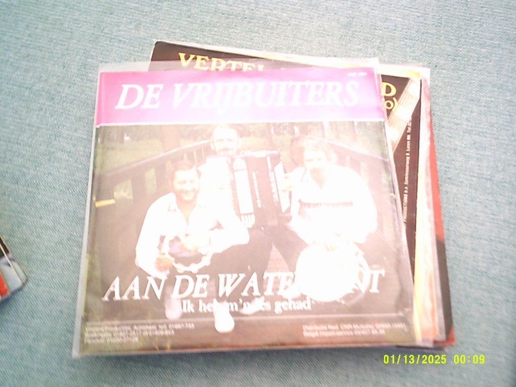 De Vrijbuiters – Aan De Waterkant/ Vinylsingel, Cd's en Dvd's, Vinyl | Nederlandstalig, 7 inch, Ophalen of Verzenden, Zo goed als nieuw