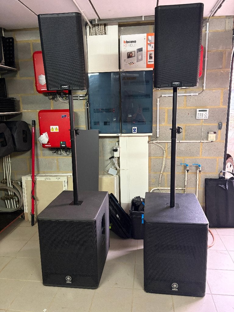 SONO PRO - QSC K10.2 / YAMAHA DXS15, Audio, Tv en Foto, Party speaker, Yamaha, Zo goed als nieuw, AUX-ingang