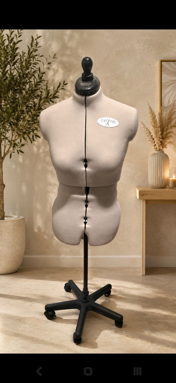 buste de couture, Enlèvement