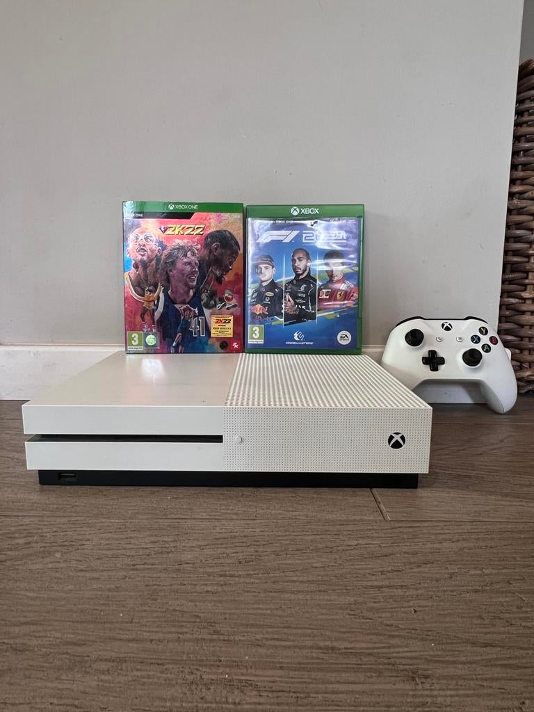 Xbox one et jeux, Games en Spelcomputers, Spelcomputers | Xbox One, Zo goed als nieuw, Xbox One, Ophalen