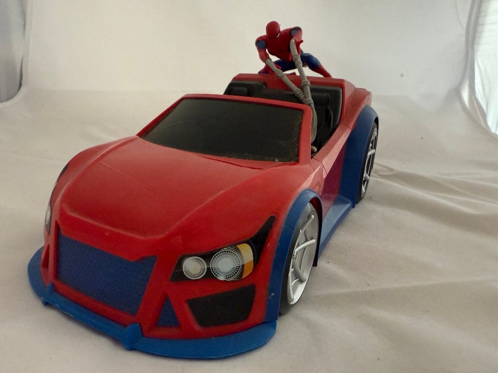 Spider-man Homecoming Web Wheelie RC Car, Enlèvement ou Envoi, Comme neuf, Voiture on road